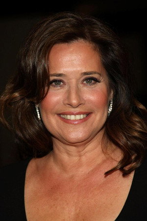 Lorraine Bracco in Tangled
