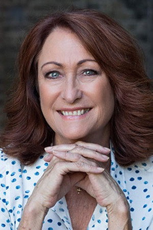 Lynne McGranger in Home and Away: Revenge