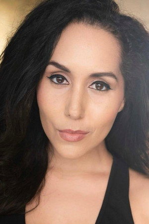 Briana Kennedy in Vámonos