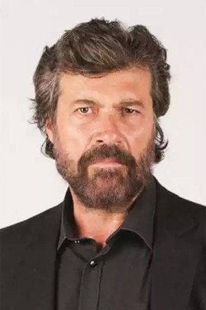 Nikos Verlekis in Dangerous Cargo