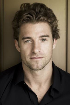 Scott Speedman in Crimes of the Future