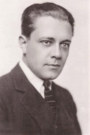 Niles Welch in The Kiss of Hate