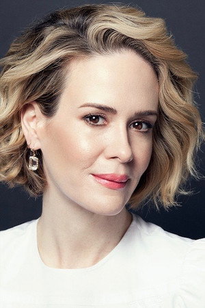 Sarah Paulson in Down with Love