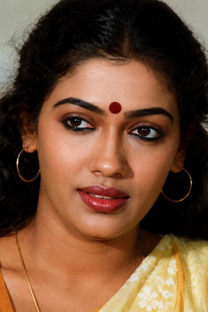Rekha in Guruvayoor Ambalanadayil