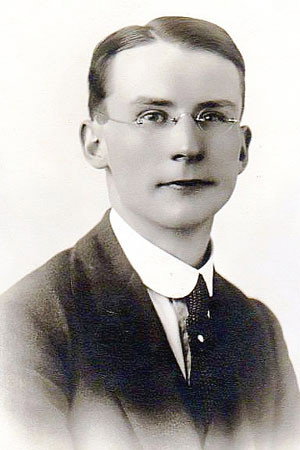 Herbert Evans in A Daughter of France