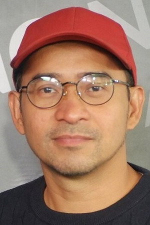 Jojit Lorenzo in #DoYouThinkIAmSexy?