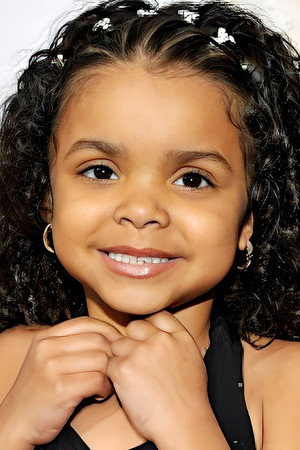 Mariana Tolbert in Meet the Browns