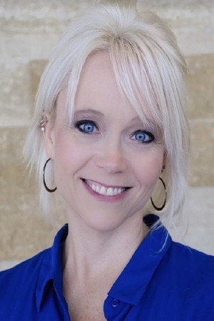 Gwen Ruhoff in Chaste