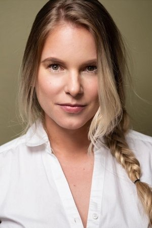 Ignacia Allamand in Knock Knock