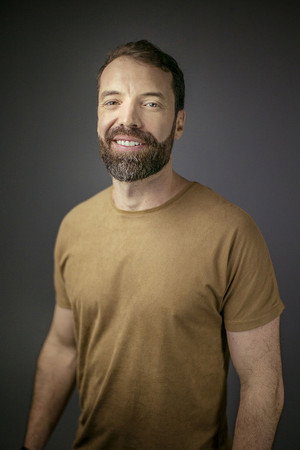 Marcello Crawshaw in Uterus