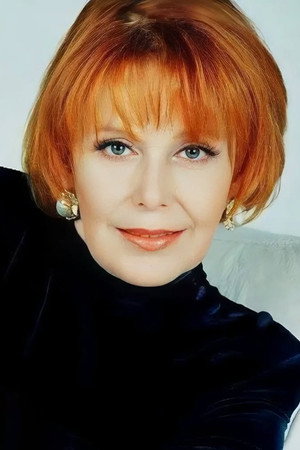 Irma Lozano in Todo Por Nada
