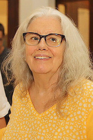 Rosa Dias in The Long Voyage of the Yellow Bus