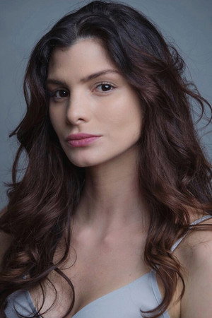 Eva Arias in El que mucho abarca