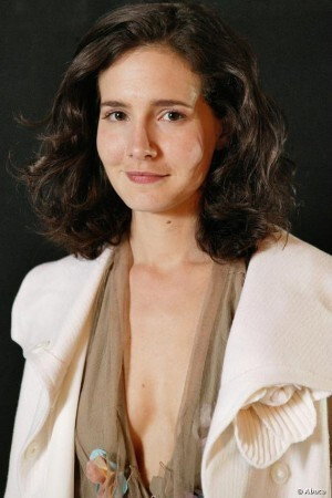 Chloé Lambert in Chaos