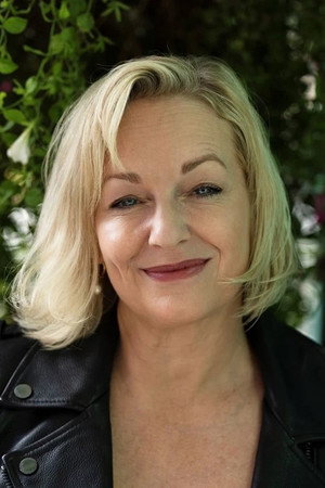 Christine Tremarco in Priest