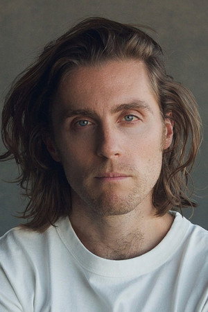 Jack Farthing in The Lost Daughter