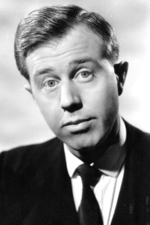 Michael Medwin in Above Us the Waves