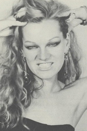 Cookie Mueller in Pink Flamingos