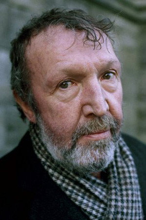 Johnny Murphy in Into the West