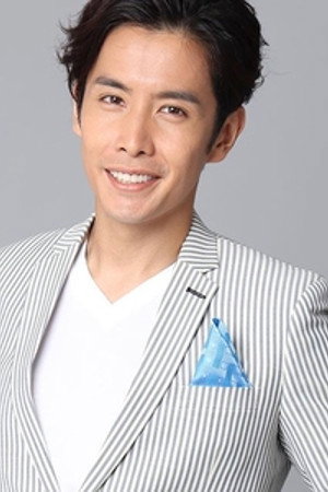 Don Li Yat-Long in Port of Call