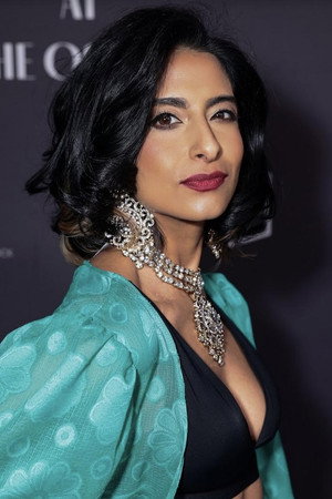 Kausar Mohammed in I Know Her