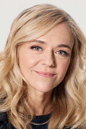 Rachel Bay Jones in Bob Trevino Likes It