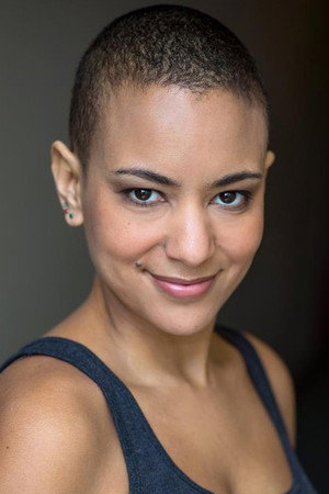 Elizabeth-Anne N'Doumi in URSULE