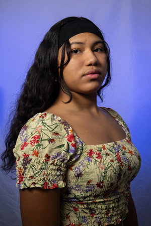 Camila Espinoza in No Me Dejes Solo