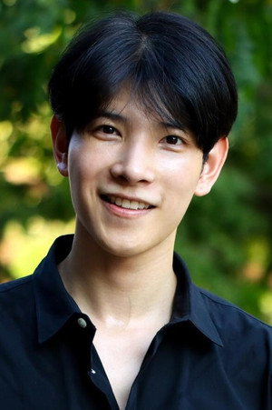 Jinna Pichit-O-Pakun in Love's Coming