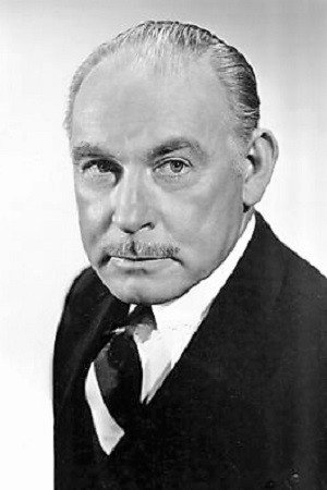 Roy Gordon in Murder Is My Beat