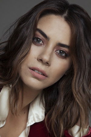 Lorenza Izzo in Knock Knock