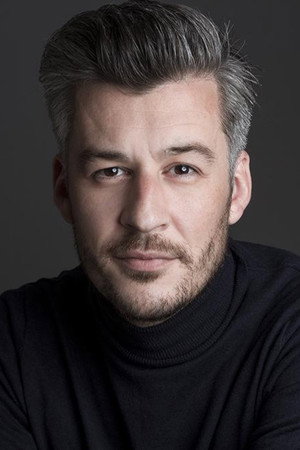 Luciano Gomes in A City Between Us