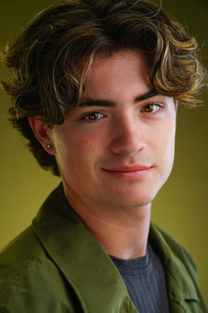 Zane Austin in Max 2  White House Hero