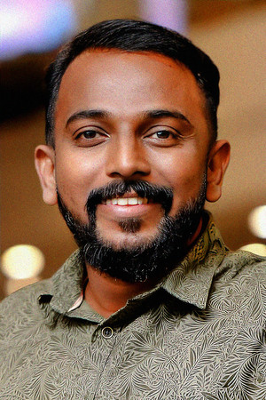 Navas Vallikkunnu in Anpodu Kanmani