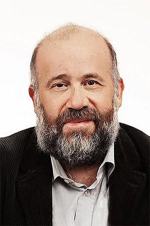 Otávio Müller in Bowels of Hell