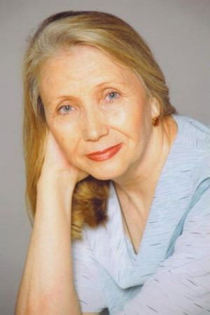 Galina Komarova in The Coward