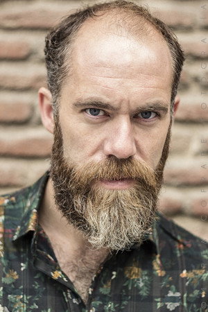 Jorge Kent in Siege (Asedio)