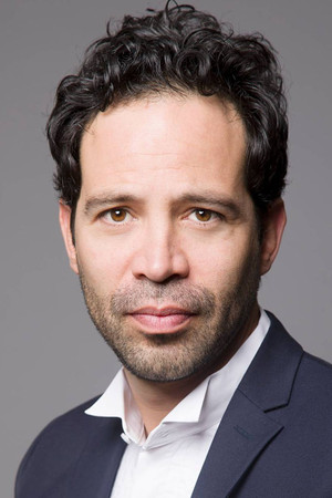 Mauricio Isaac in The Man Without a Face