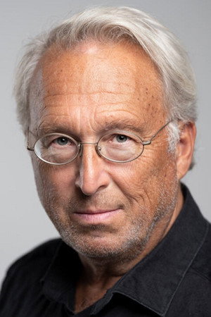Philip Zandén in So Different