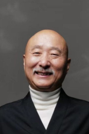 Chen Peisi in The Stage