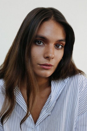 Caitlin Stasey in Smile