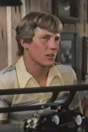 Stewart Petersen in Seven Alone