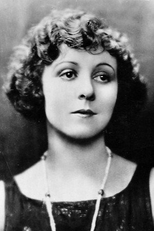 Edith Johnson in The Circular Staircase