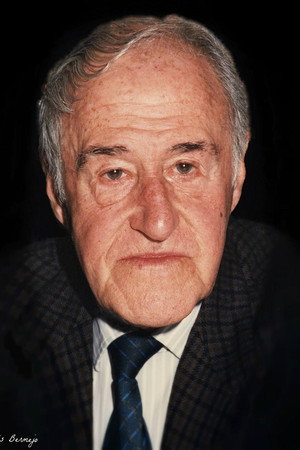 Luis Escobar in Manuel and Clemente