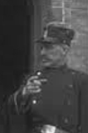 Jan Grader in Bulldog Drummond