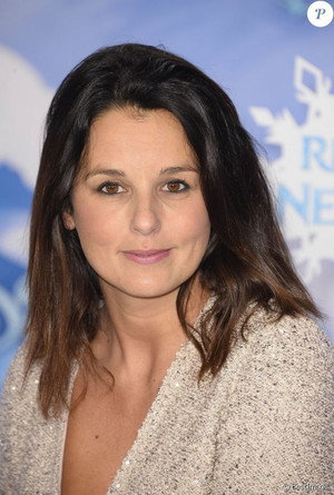 Faustine Bollaert in Serge Lama, le dernier rappel