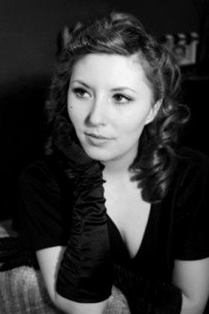 Angela Clarke in Land and Freedom