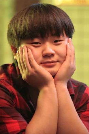 Bai Zhijie in Family of Winners
