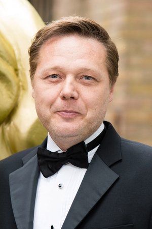 Shaun Dooley in Hestia