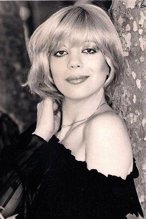 Rosana Caskan in Nefeli